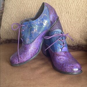 GRACOSY HANDMADE LEATHER 7.5 (38)originally $129  now $51